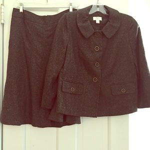 Ann Taylor LOFT suit, size 6